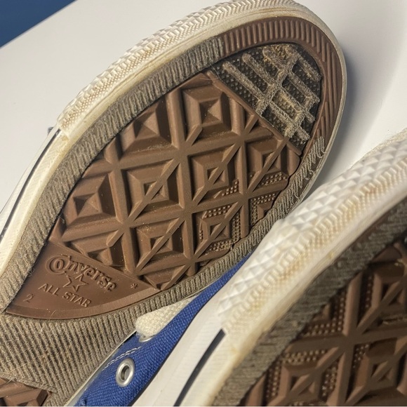 Converse All Star Low Tops Kids Size 2 Blue Shoes PRELOVED Chucks - Picture 13 of 15